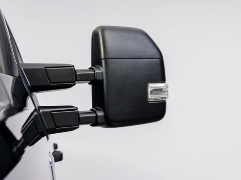 Used 2021 Ford F250 XLT w/ FX4 Off-Road Package image 8