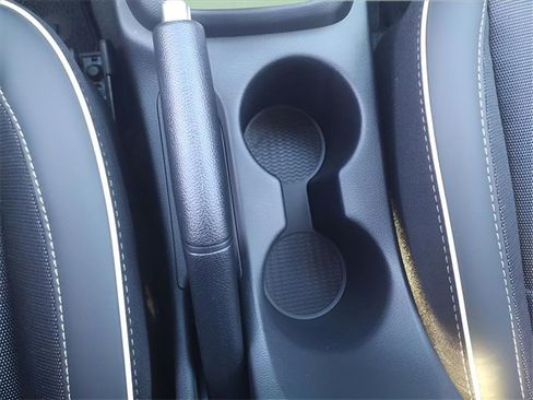 New 2025 Hyundai Venue Limited image 13