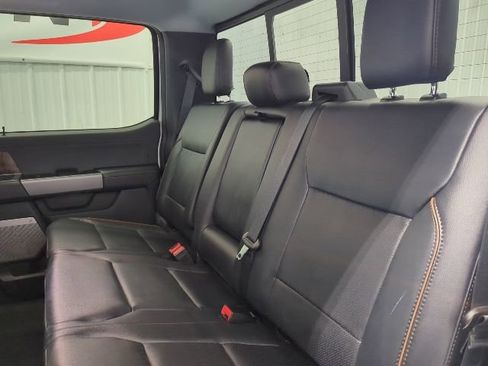 Used 2025 Ford F350 Lariat w/ Lariat Ultimate Package AWD/4WD image 20