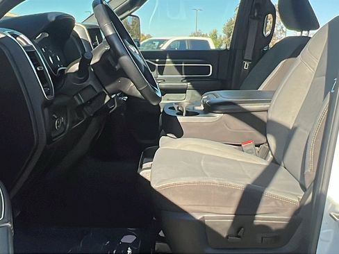 Used 2024 RAM 2500 Big Horn image 18