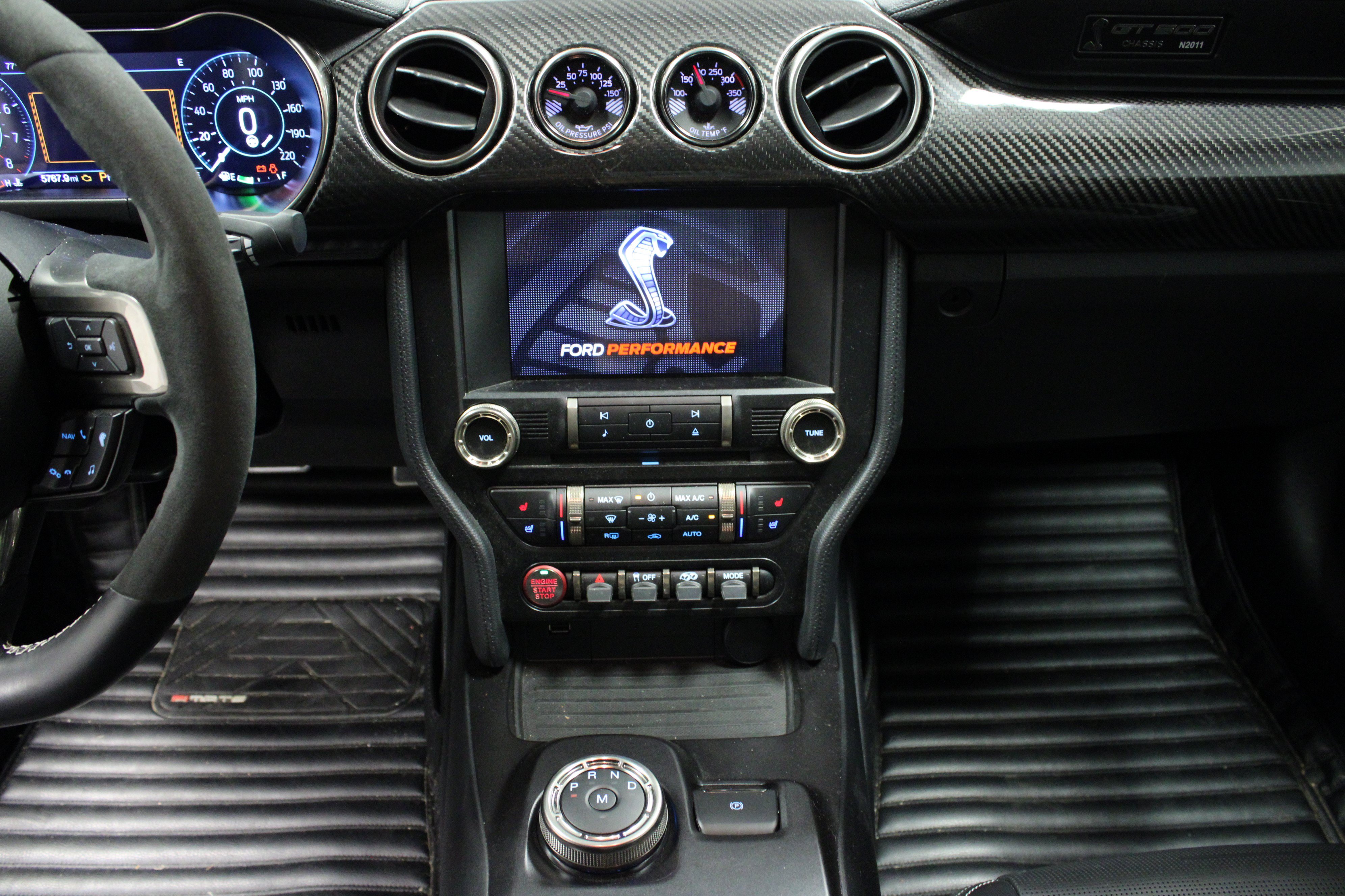 Used 2022 Ford Mustang Shelby GT500 w/ Technology Package RWD image 16