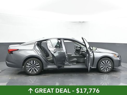 Used 2024 Nissan Altima 2.5 SV image 62