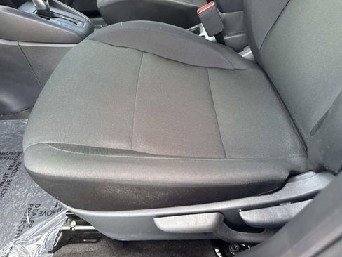 Certified 2025 Nissan Kicks Play S FWD image 19