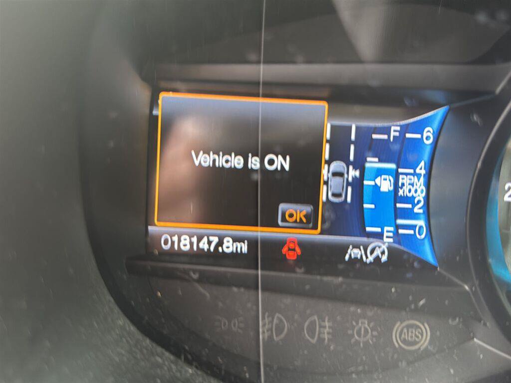 Used 2022 Ford Edge SEL w/ Convenience Package AWD/4WD image 5