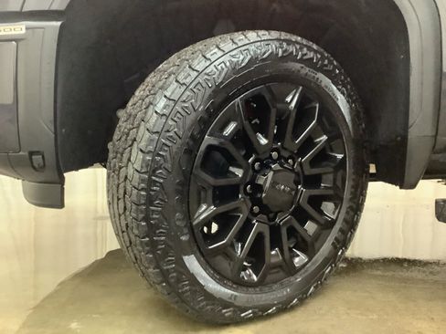 New 2026 GMC Sierra 2500 AT4 w/ AT4 Premium Plus Package image 36