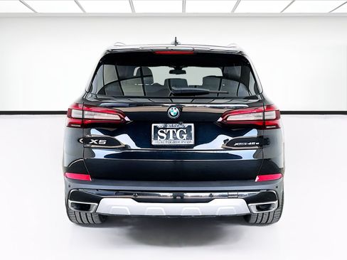 Used 2023 BMW X5 xDrive45e w/ Parking Assistance Package AWD/4WD image 5