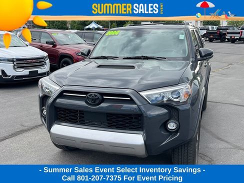 Used 2024 Toyota 4Runner TRD Off-Road Premium w/ Moonroof Package AWD/4WD image 2