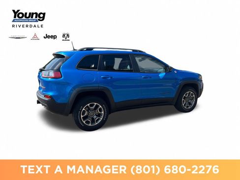Used 2021 Jeep Cherokee Trailhawk w/ Comfort/Convenience Group AWD/4WD image 5