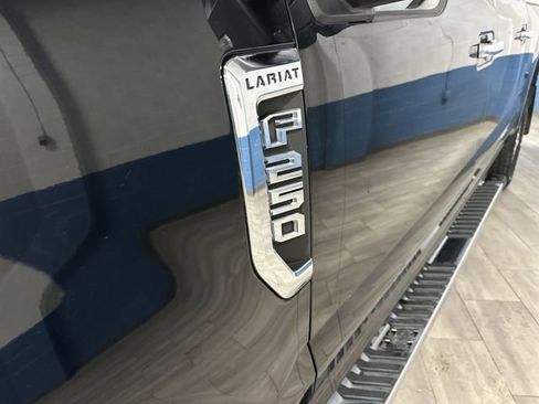 Certified 2017 Ford F250 Lariat w/ Chrome Package image 36