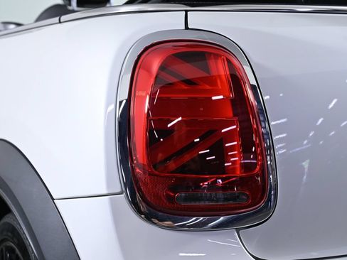 Used 2024 MINI Cooper S FWD image 12