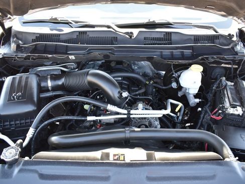 Used 2021 RAM 1500 Classic SLT AWD/4WD image 13