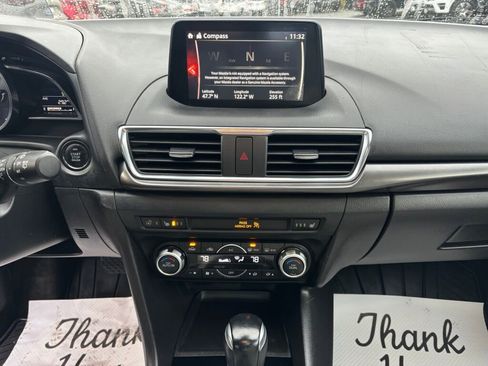 Used 2017 MAZDA MAZDA3 Grand Touring image 17
