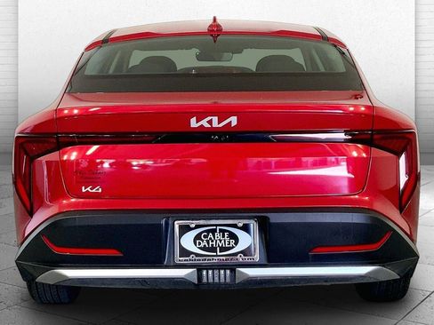Used 2025 Kia K4 FWD image 3
