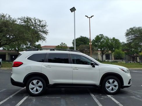 Used 2019 Subaru Ascent 8-Passenger AWD/4WD image 4