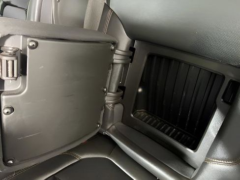 Used 2020 GMC Sierra 1500 AT4 w/ AT4 Premium Package image 31