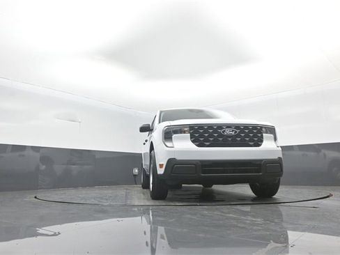 New 2026 Ford Maverick XL image 30