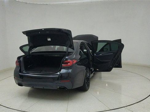 Used 2023 BMW 530e 530e iPerformance w/ M Sport Package image 76