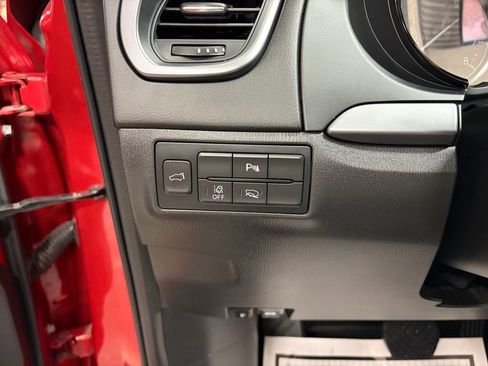 Used 2022 MAZDA CX-9 Touring Plus image 17