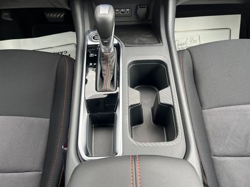 New 2025 Nissan Sentra SR w/ Midnight Edition image 11