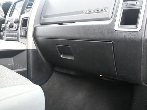 Used 2018 RAM 1500 Big Horn AWD/4WD image 36