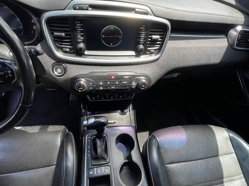 Used 2016 Kia Sorento SX AWD/4WD image 6
