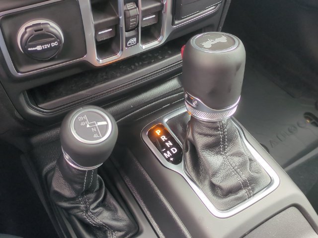 New 2026 Jeep Wrangler Unlimited Sahara AWD/4WD image 38