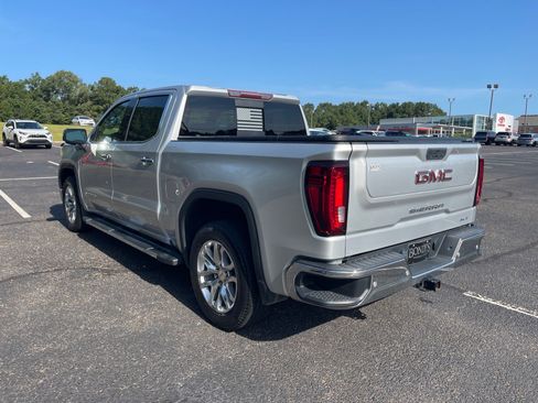 Used 2021 GMC Sierra 1500 SLT w/ SLT Premium Plus Package RWD image 15