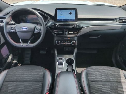 Used 2025 Ford Escape ST-Line FWD image 19