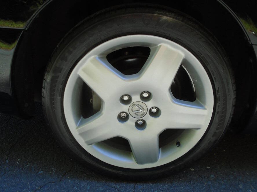 Used 2005 Lexus LS 430 RWD image 31