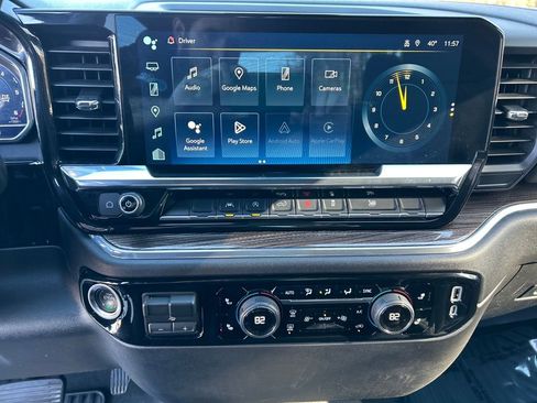 Used 2025 Chevrolet Silverado 1500 LT image 21