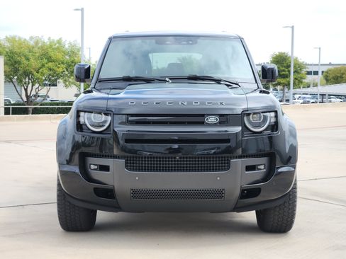 Used 2026 Land Rover Defender 110 X-Dynamic SE AWD/4WD image 2