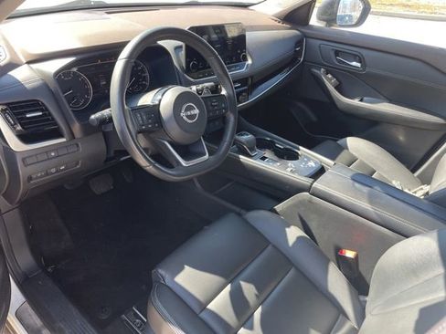 Certified 2023 Nissan Rogue SL w/ SL Premium Package image 6