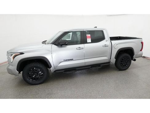 New 2026 Toyota Tundra SR5 AWD/4WD image 12