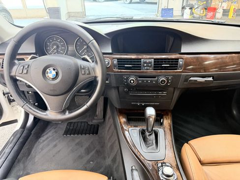 Used 2011 BMW 335i Coupe RWD image 12