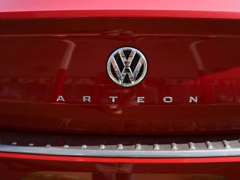 Used 2019 Volkswagen Arteon SE image 8