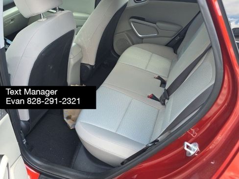 Used 2020 Kia Soul LX FWD image 13
