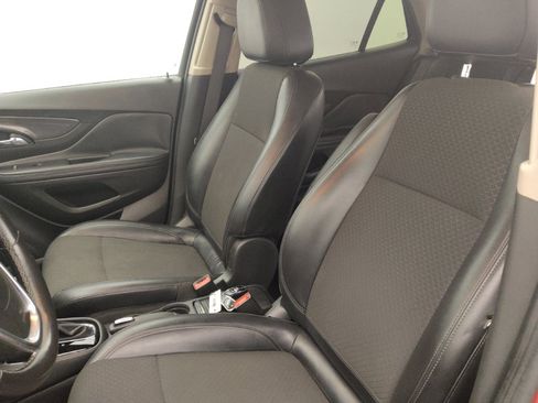 Used 2019 Buick Encore Preferred FWD image 17