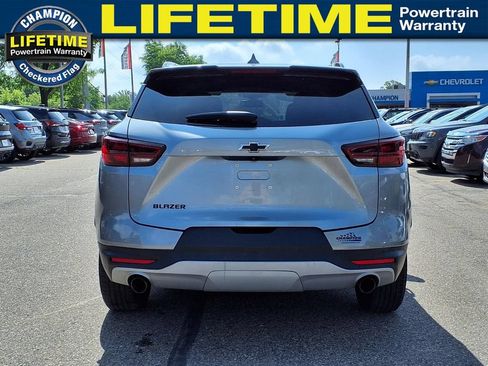 Used 2023 Chevrolet Blazer LT w/ Convenience Package FWD image 6