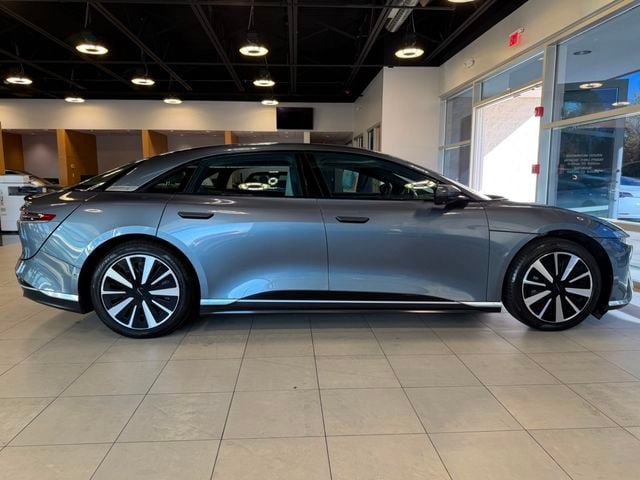 Used 2025 Lucid Air Touring AWD/4WD image 15
