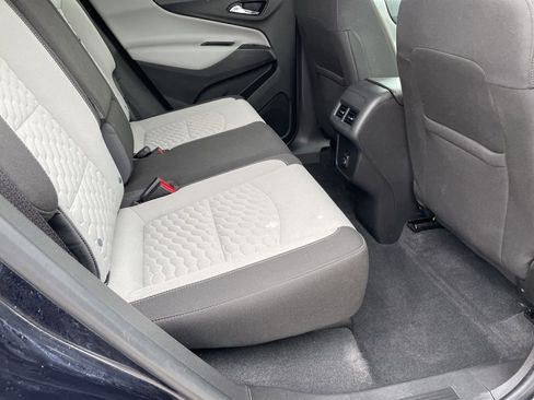 Used 2020 Chevrolet Equinox LT image 34