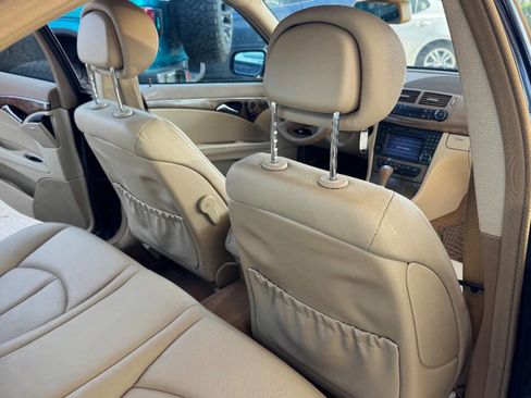 Used 2009 Mercedes-Benz E 350 Sedan w/ Premium 1 Pkg image 12
