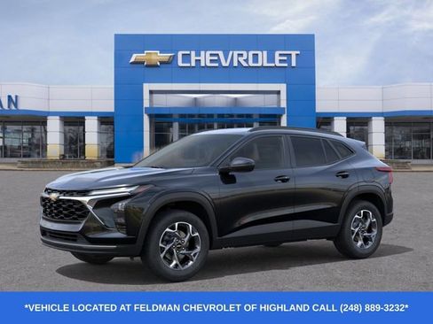 New 2026 Chevrolet Trax LT w/ Driver Confidence Package FWD image 2