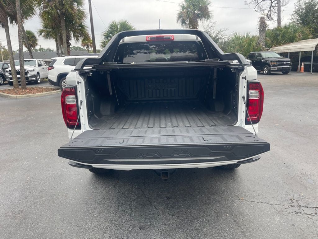 Used 2025 GMC Canyon AT4 w/ AT4 Premium Package AWD/4WD image 5