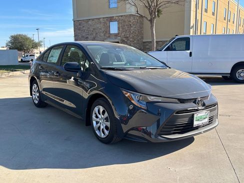 New 2026 Toyota Corolla LE image 5