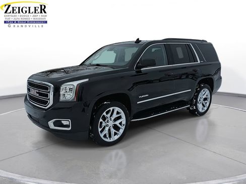 Used 2018 GMC Yukon SLE w/ HD Trailering Package image 1
