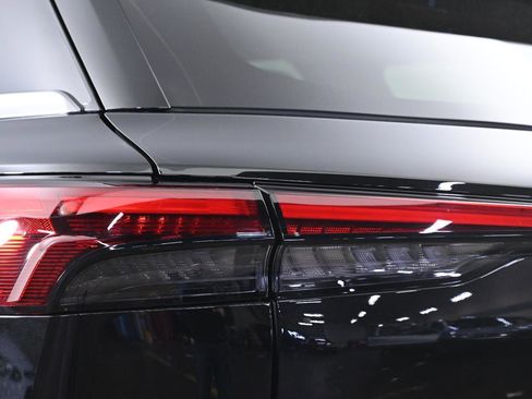 Certified 2026 INFINITI QX60 Luxe w/ Cargo Package image 6