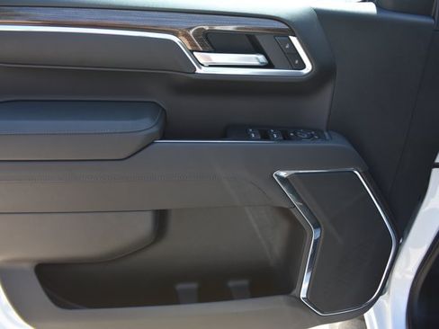 New 2026 Chevrolet Silverado 1500 LT AWD/4WD image 14