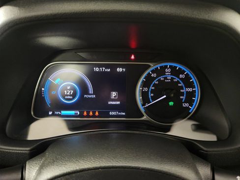 Used 2025 Nissan Leaf S FWD image 24