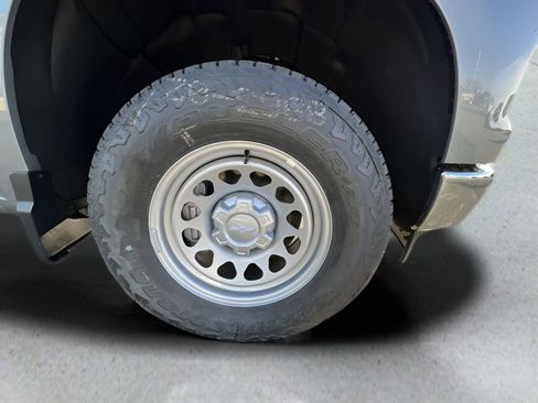 New 2026 Chevrolet Silverado 1500 W/T image 27