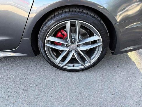 Used 2018 Audi S6 Premium Plus w/ S Sport Package AWD/4WD image 8